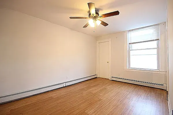 70 Zabriskie St #3 — Photo 5