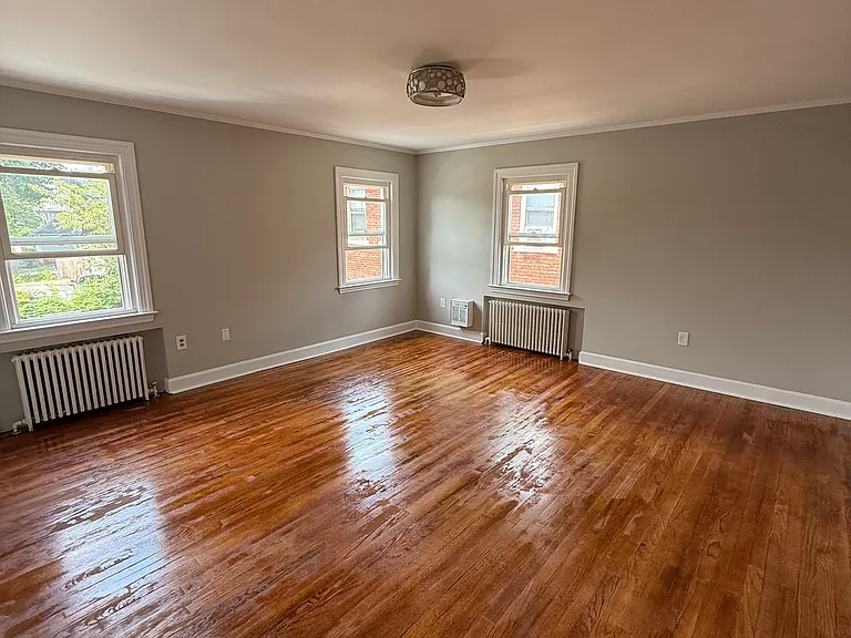 309 Main St #2R — Photo 9