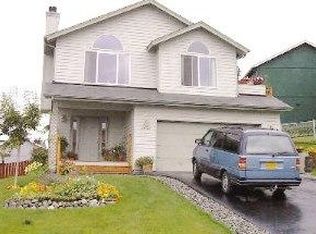 6745 Queensview Cir, Anchorage, AK 99519