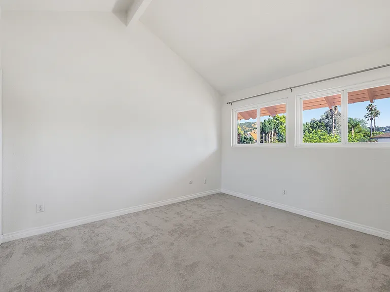 4500 Yorkfield Ct — Photo 34