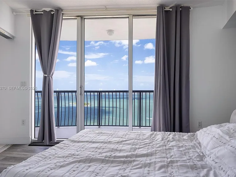 1750 N Bayshore Dr #3801 — Photo 11