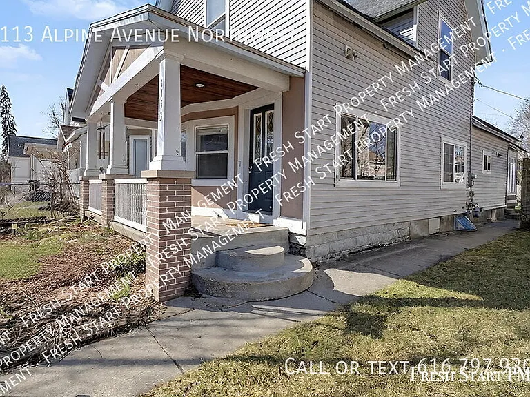1113 Alpine Ave NW — Photo 31
