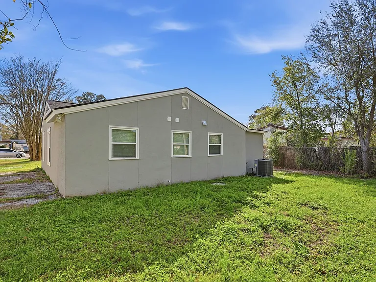 1520 Audubon Dr — Photo 26