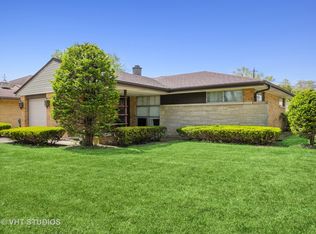 7231 Arcadia St, Morton Grove, IL