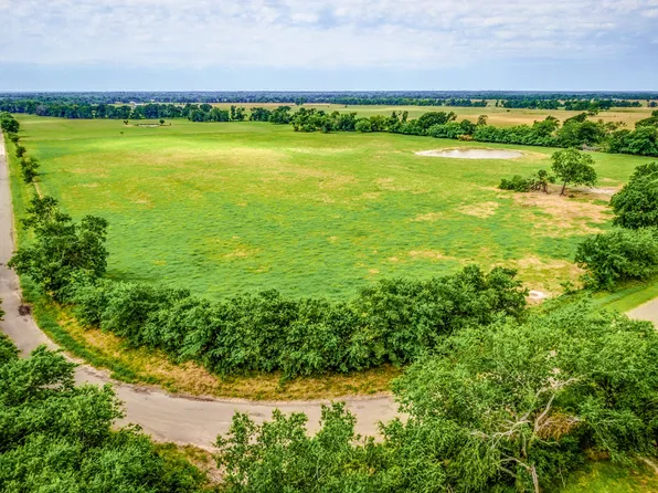 LOT 4 Spring St, Sulphur Springs, TX 75482