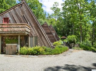 23 Stissing Rd, Stanfordville, NY 12581