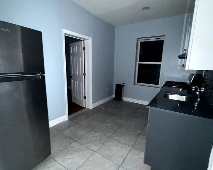 6 N 21st St #A3 — Photo 5