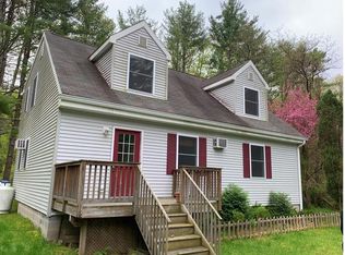 16 Eden Rd, Cuddebackville, NY 12729