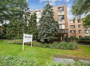 1101 Midland Ave APT 327, Bronxville, NY 10708