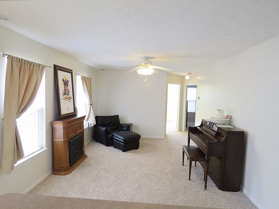 2nd image of 5951 Riverwalk Cir