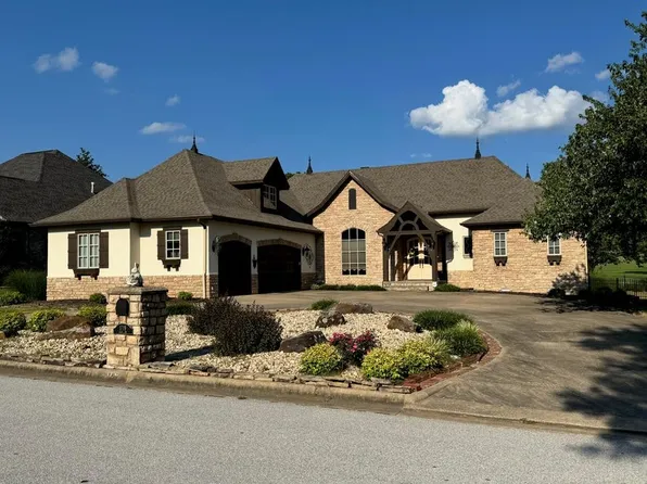 1719 Daly Dr, Harrison, AR 72601