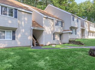 Fox Run Apartments, Clifton Park, NY 12065