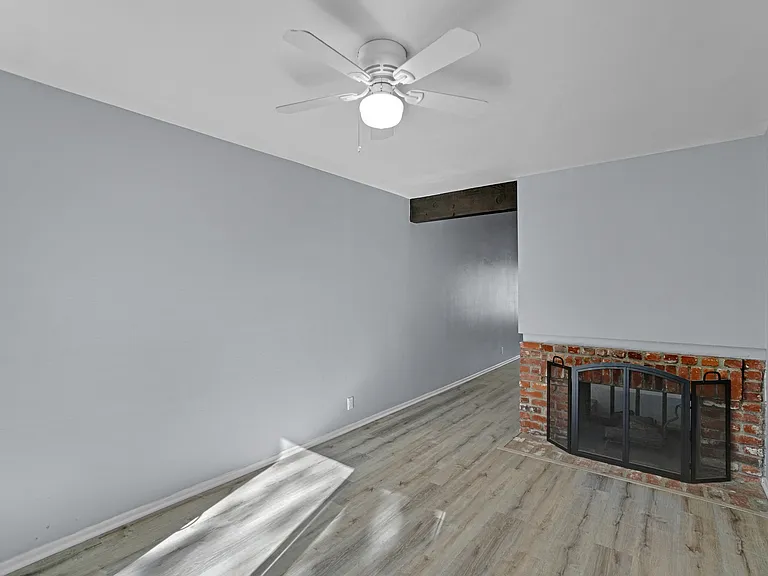 22156 Crane St — Photo 11