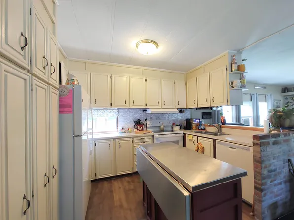 6 So Dewberry Lane, Rochester, NH 03867