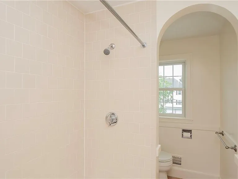 11 Village Ln #B — Photo 15