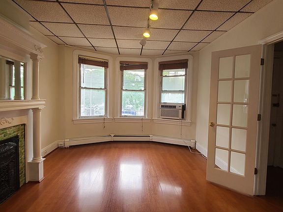 5th image of 86 Tonnelle Ave #1
