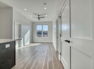 2087 Druid Park Dr #4, Baltimore, MD 21211