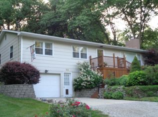 805 Glen Rd, Logan, IA 51546