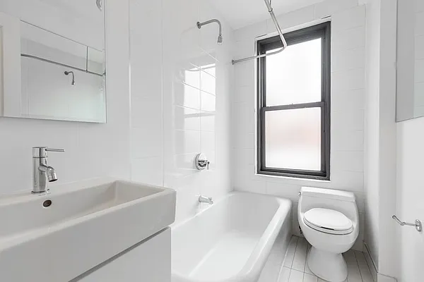 Rented by Stonehenge NYC LLC | media 14