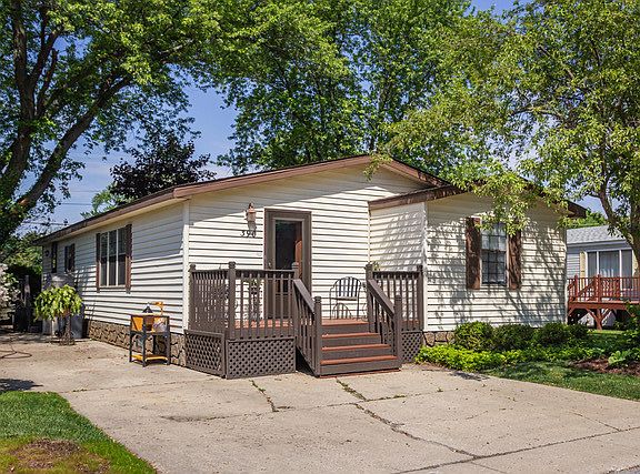 2nd image of 38569 N Sheridan Rd Lot 390