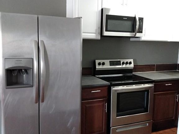 2nd image of 1942 N 17th Ave APT 9