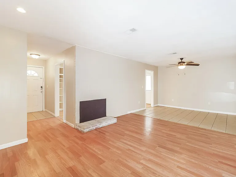 2125 NE Gaddy Rd — Photo 6