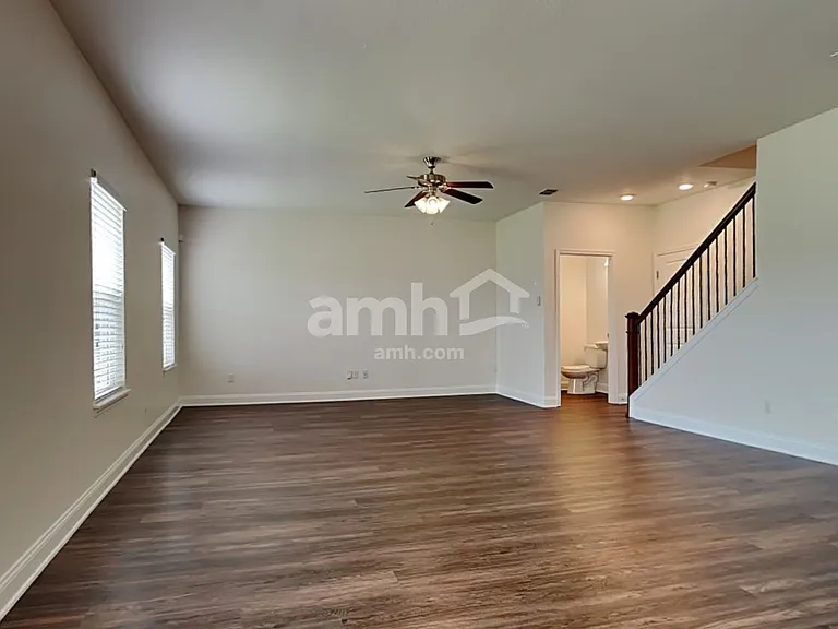 3282 Roundabout Dr — Photo 8
