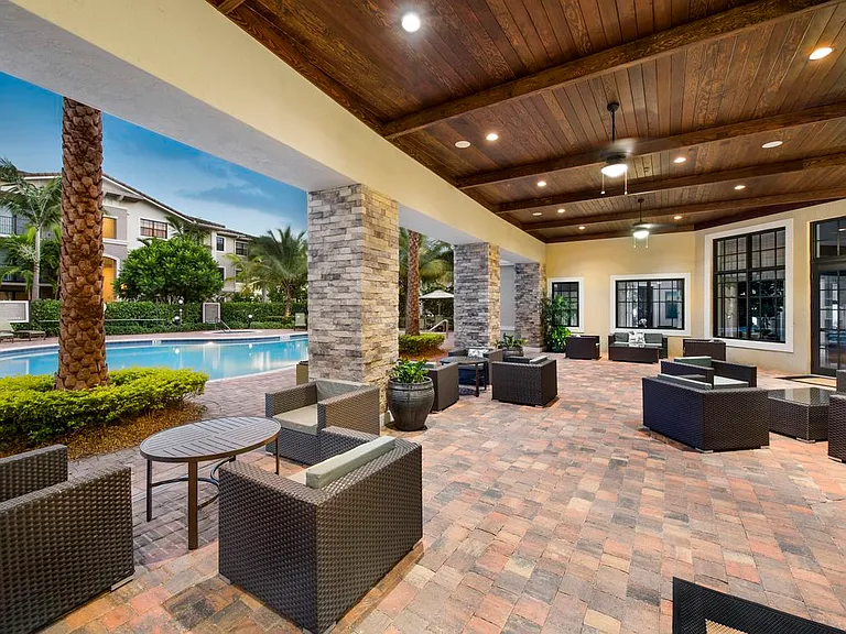 Courtyard with seating area