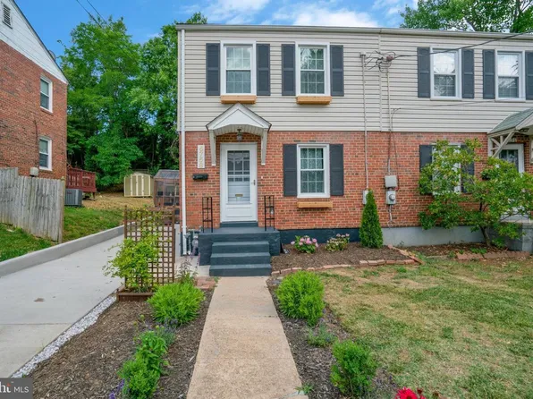 5758 Biscayne Dr, Alexandria, VA 22303