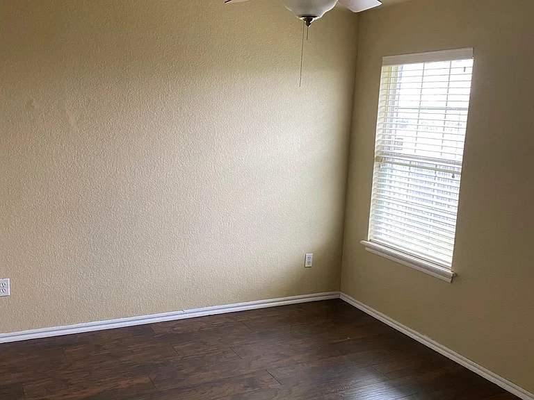 2604 Northern Hills Rd — Photo 35