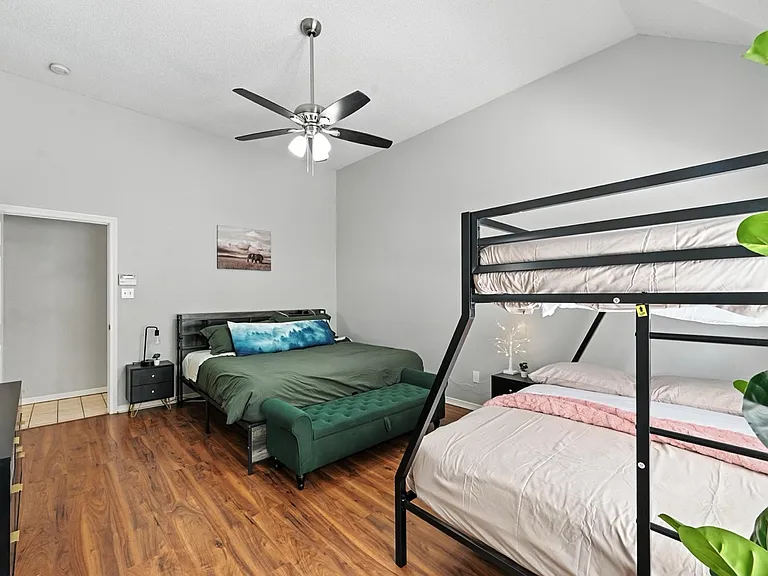 4168 Creekhollow Dr — Photo 26