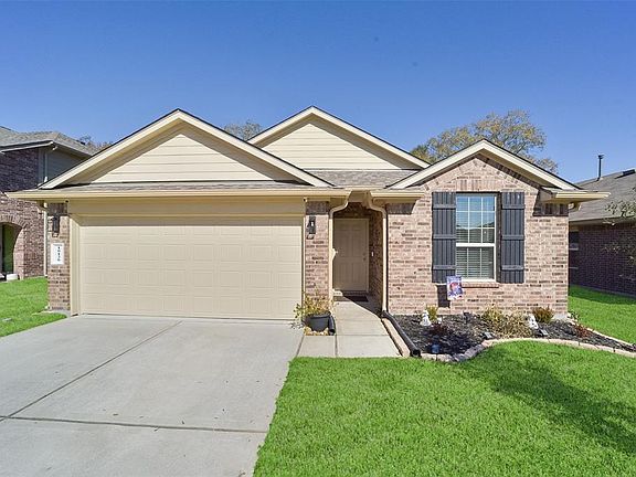 2nd image of 10130 Pine Trace Village Drive