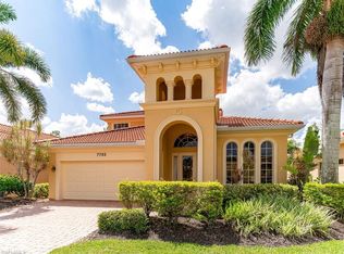 7703 Martino Cir, Naples, FL 34112