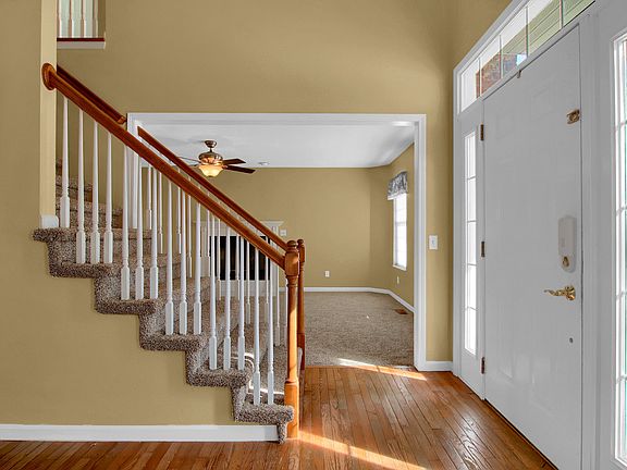 2nd image of 1021 Chancellor Dr