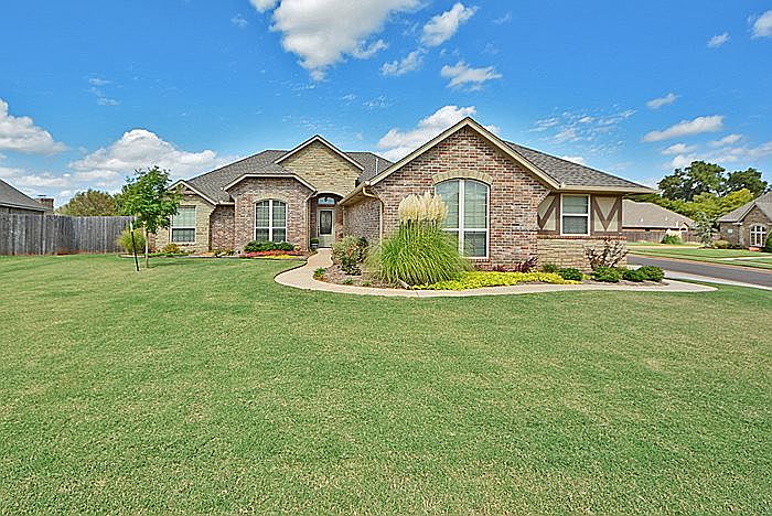 1st image of 19517 Brookshire Ct