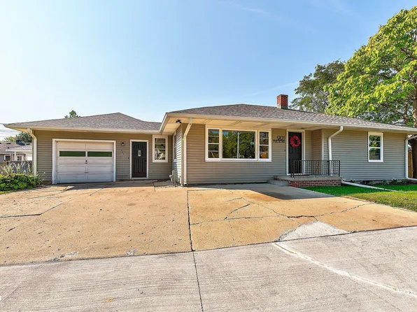 901 Teal Rd, Lafayette, IN 47905