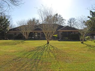 2229 Baratt Rd, Friendswood, TX 77546