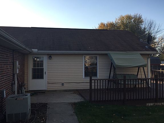 2nd image of 58 Hawthorne Dr