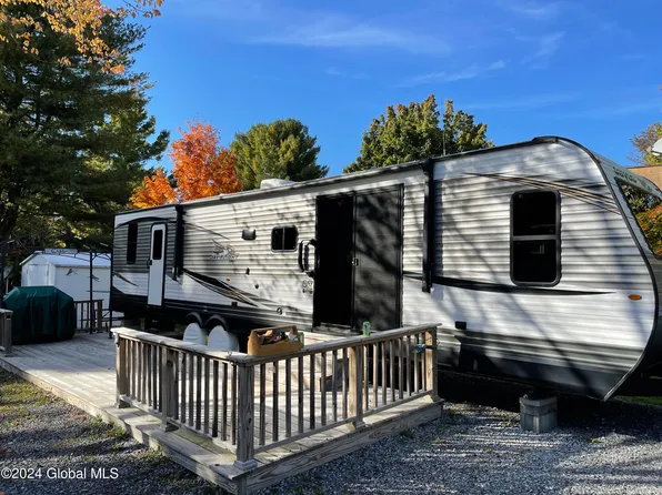 783 Woodstock Lot 143 Road, East Berne, NY 12059