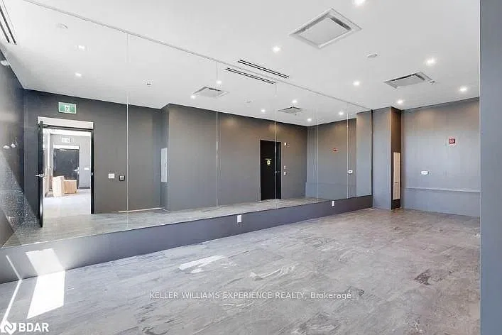 1 bed, $2,050 — Photo 4