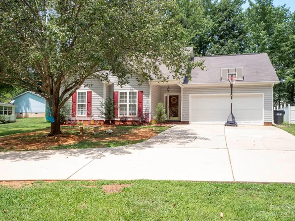 4450 Little Moser Ln, Charlotte, NC 28227