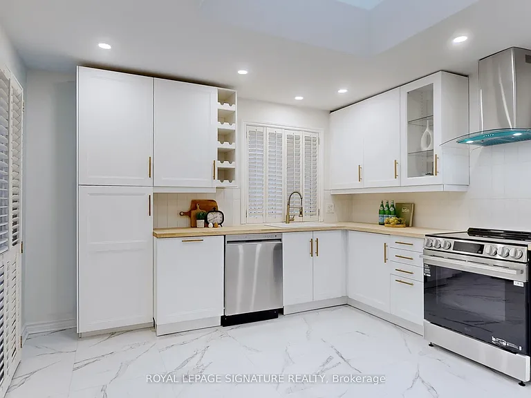 337 Glen Rd — Photo 10