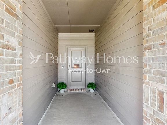 2nd image of 1628 Garysburg Ct