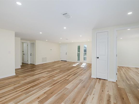 5th image of 11611 NEWELL DRIVE