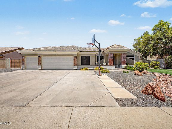 2nd image of 23210 N 72ND Avenue