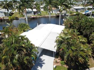 730 Deauville Dr, Punta Gorda, FL 33950