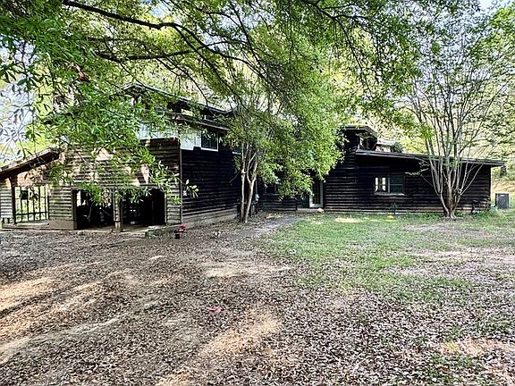 3rd image of 1525 County Road 404