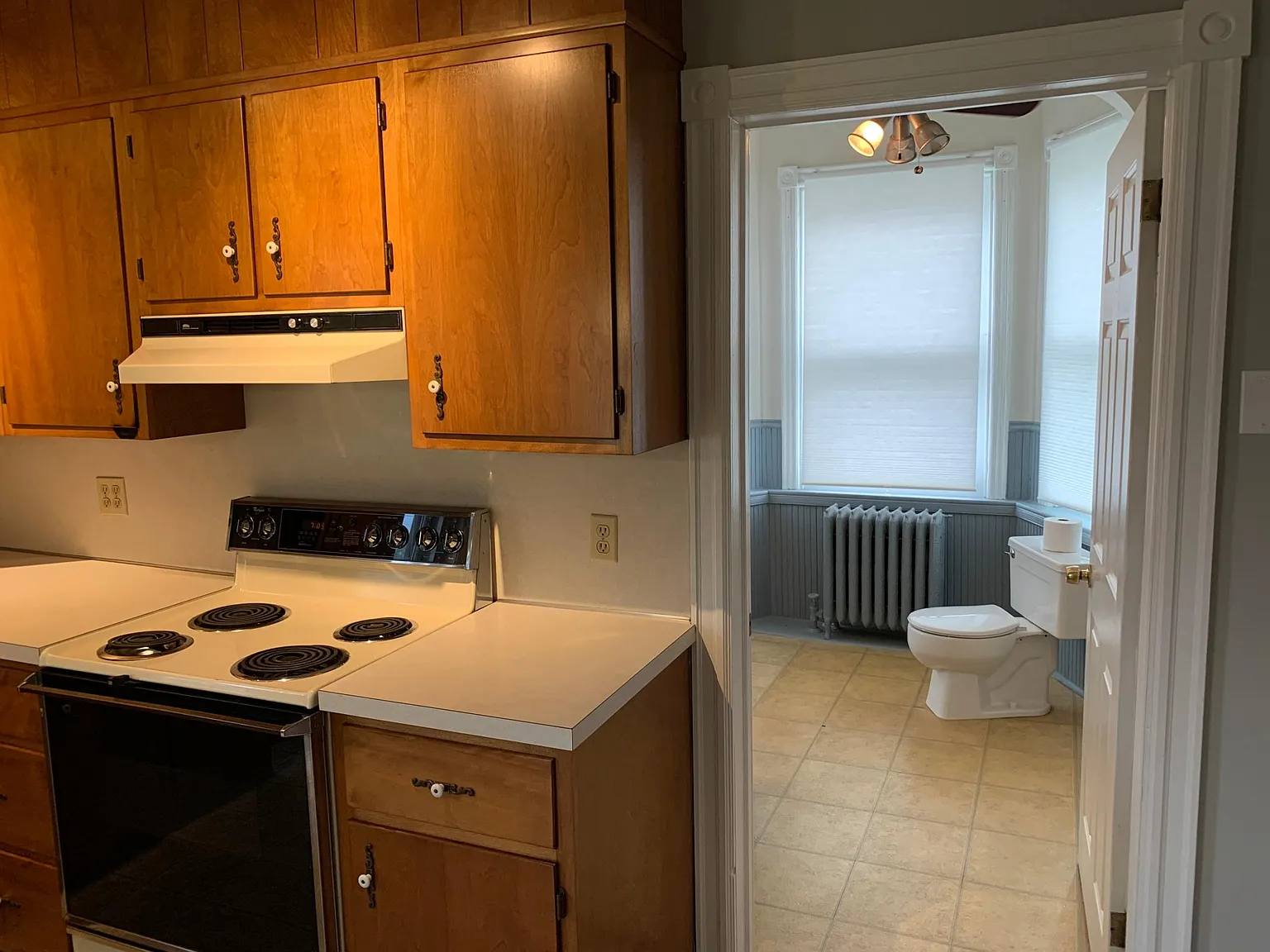 2 bed, 1200 sqft, $1,700 — Photo 4