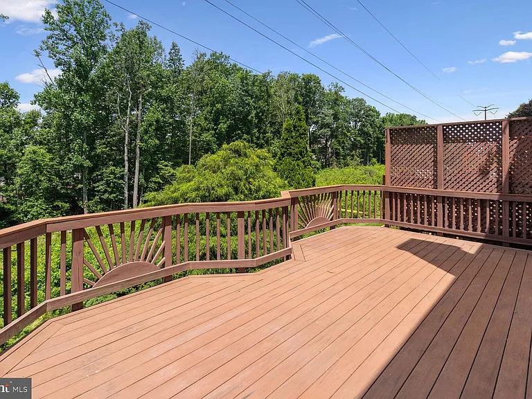 4138 Meadow Field Ct — Photo 3