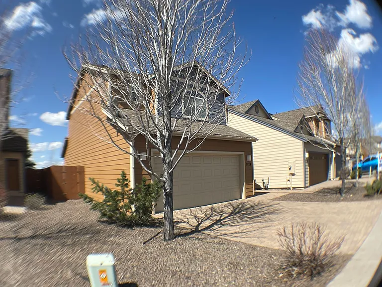 9124 W Arden Ln — Photo 3